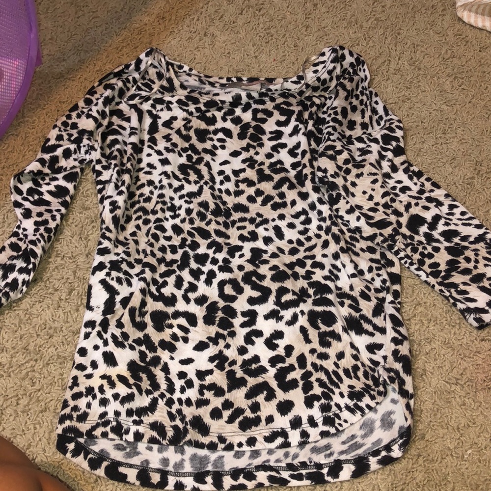 Leopard print top